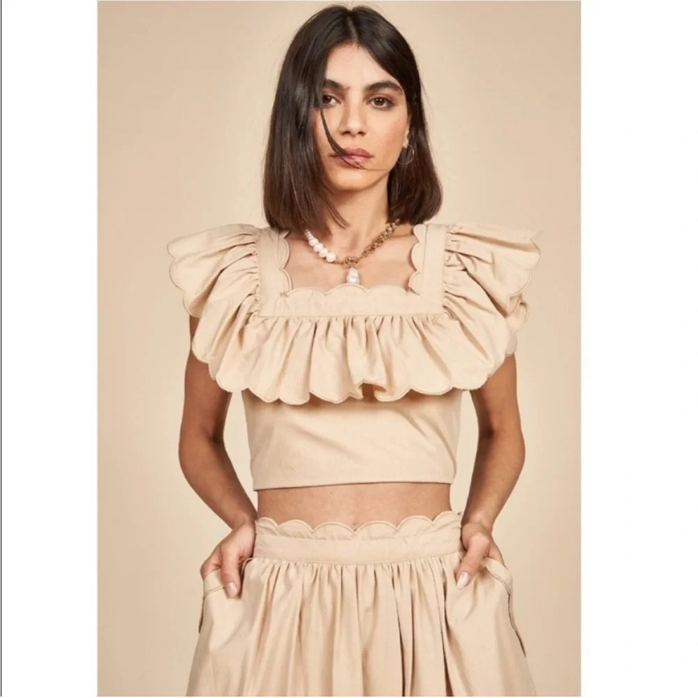 Hunter Bell Kate Beige Khaki Ruffle Crop Top - Picture 4 of 13